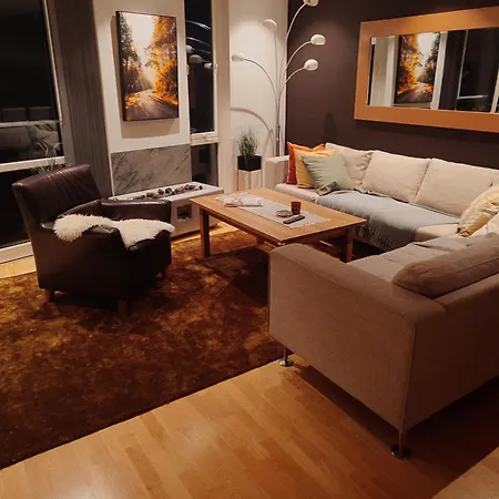 Seafront, Penthouse 公寓 哈尔斯塔